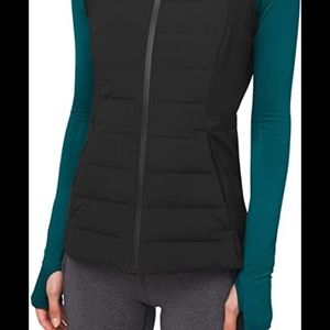 Lululemon black down vest. Only worn once. Perfect condition. Size 6.